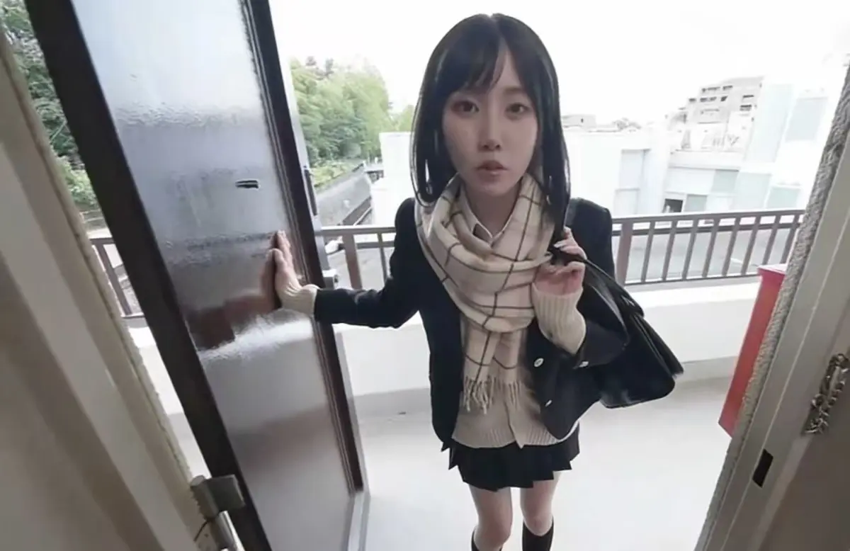 《泡在我家的辣妹-真人版》全集在线观看-《泡在我家的辣妹》满天星系列未删减版免费播放-高清全集中文版无广告1080P