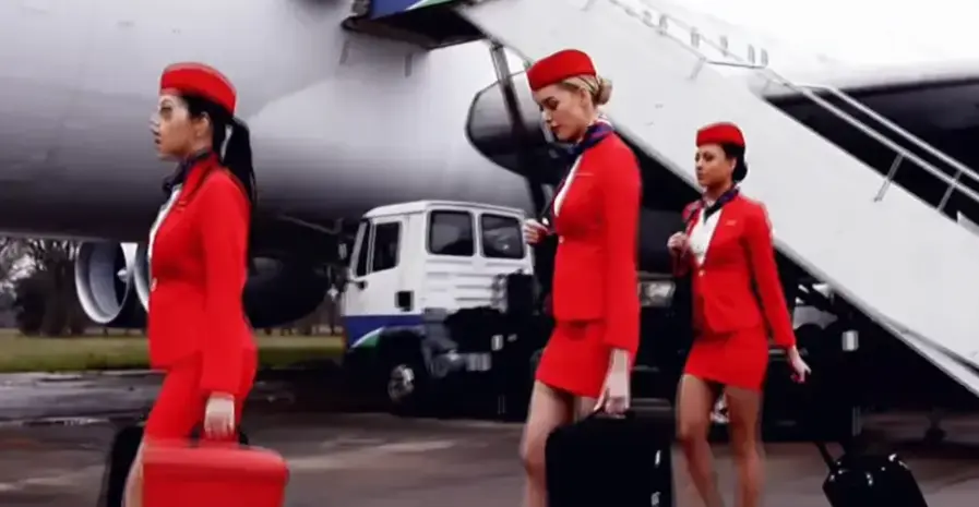法国空姐2018多塞尔航空完整版全集-720P高清无删减电影免费观看-法国空姐机舱剧情片在线播放