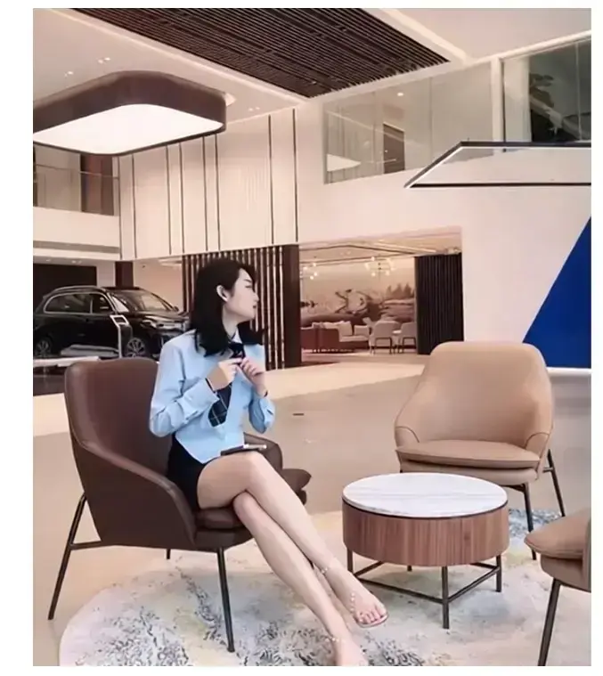 佳木斯新玛特迪桑特女销售事件完整现场视频在线观看 - 破防说不出话全网震惊 - 后续结果意想不到