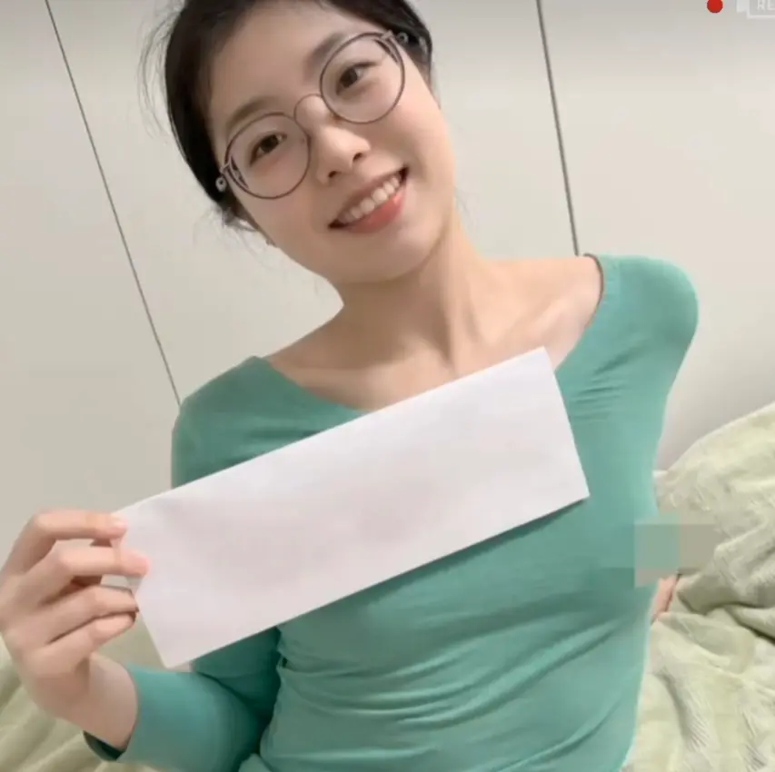 《秦嘉妮/秦嘉倪》1080P无损成片无删节-青筋女王免费在线观看-秦嘉倪全系列作品持续更新-邯郸眼镜妹生活合集零广告
