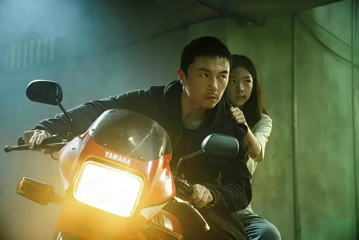 《火遮眼》未删减蓝光版1080P画质免费看-2026谢苗年度硬核动作片火遮眼-全网同步更新中字流畅播