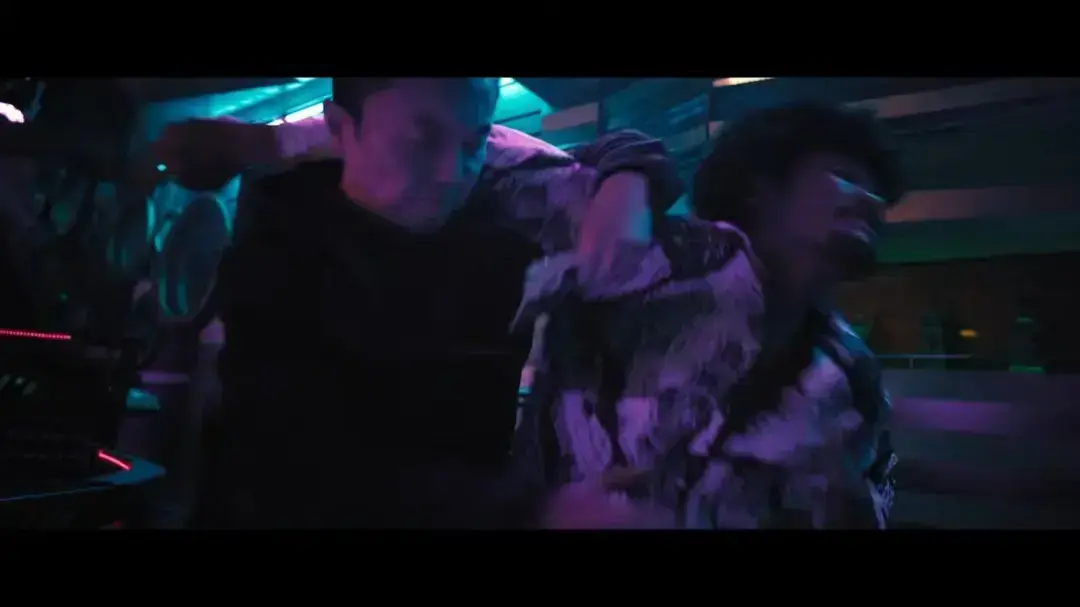 《火遮眼》-谢苗主演孤胆英雄动作片HD高清在线观看-《火遮眼》1080P中字未删减完整版免费播放-阿里云盘迅雷BT磁力链资源下载