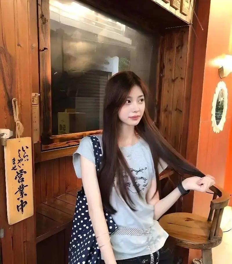 《抖音戴馨菲》高清无码完整版在线观看-国产女神全集资源-夸克网盘蓝光下载-人气网红无广告点播